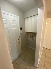 10803 Sugar Hill Dr-Unit -B in Houston, TX - Building Photo - Building Photo