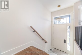 62 Ash Crescent in Toronto, ON - Building Photo - Building Photo