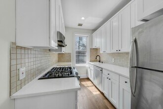 22 Grace St in Jersey City, NJ - Building Photo - Building Photo