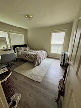 4337 Donnelly Ave in Fort Worth, TX - Building Photo - Building Photo
