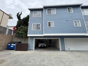26127 Frampton Ave in Los Angeles, CA - Building Photo - Building Photo