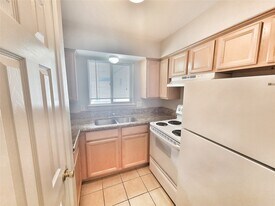 1522 Yale St in Houston, TX - Building Photo