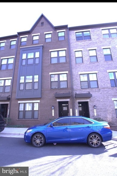 43417 Stonewood Crossing Ter in Ashburn, VA - Building Photo - Building Photo