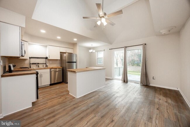 1104 St Michaels Ct in Chester Springs, PA - Building Photo - Building Photo