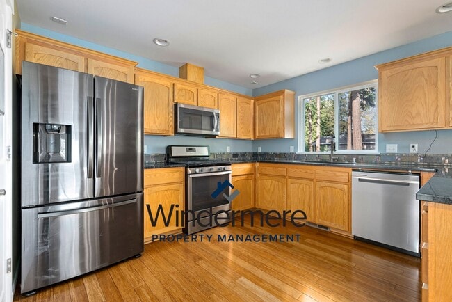 246 SW Judson Dr in Oak Harbor, WA - Building Photo - Building Photo