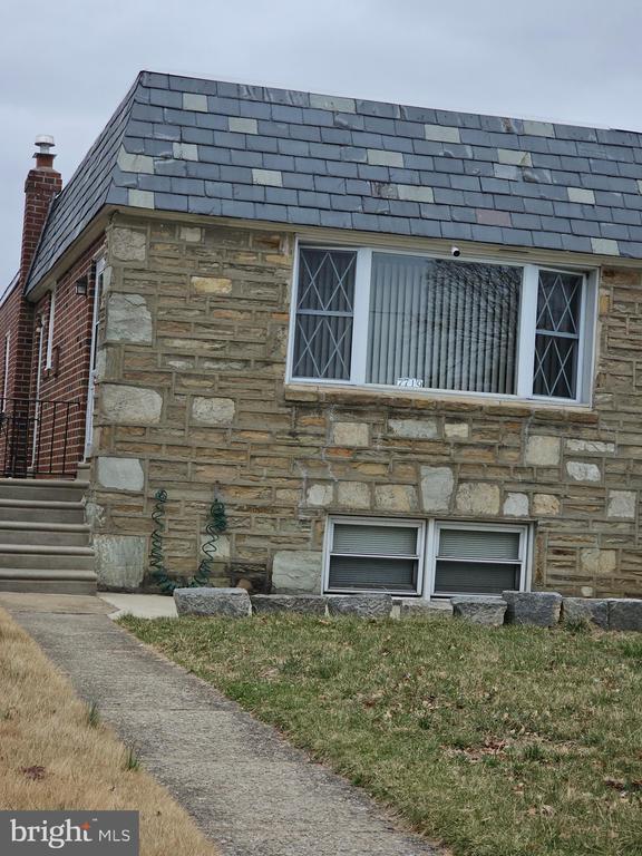property at 7719 Dungan Rd