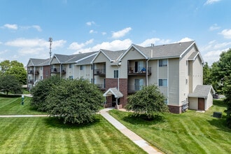 Northridge in Gretna, NE - Building Photo - Building Photo