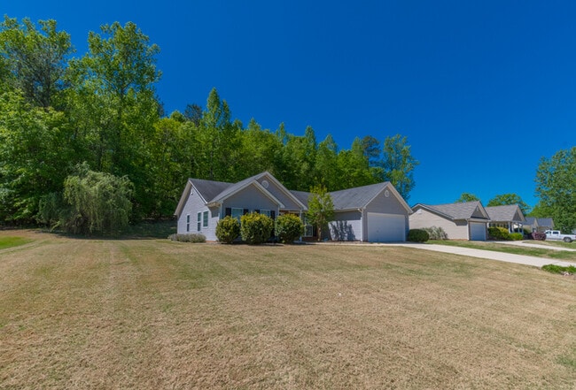 1420 Jefferson Walk Cir in Jefferson, GA - Building Photo - Building Photo