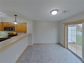 13758 Flay Ave N in Hugo, MN - Building Photo - Building Photo