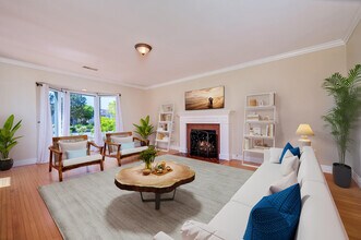 3618 Walnut Ave in Long Beach, CA - Building Photo - Building Photo