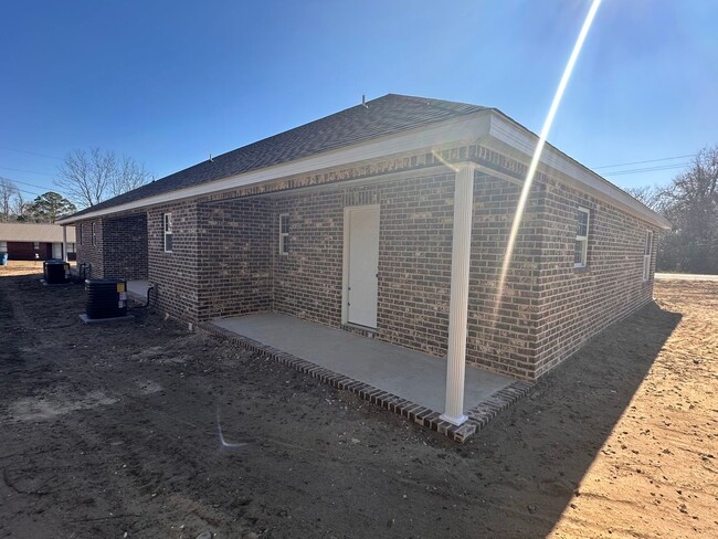 1806 Teston Ln in Vidalia, GA - Building Photo - Building Photo