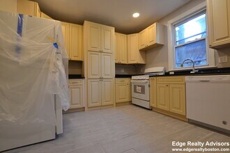 5 Eleanor St in Boston, MA - Building Photo - Building Photo