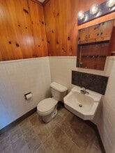 105 Seymour St in Kaukauna, WI - Building Photo - Building Photo