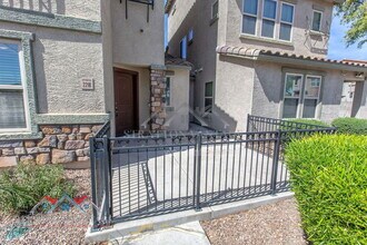 2218 N 77th Dr in Phoenix, AZ - Building Photo - Building Photo