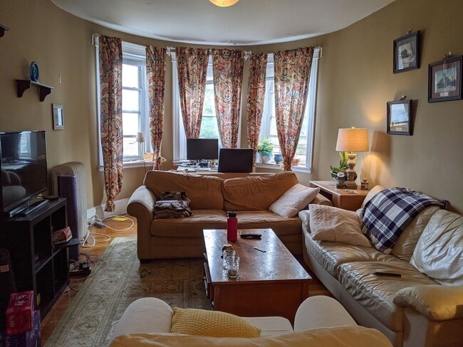 14 Fuller St in Brookline, MA - Building Photo - Building Photo