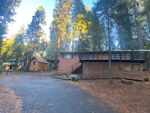 2015 El Dorado Dr, Unit 2015 in Arnold, CA - Foto de edificio - Building Photo