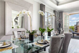 3000 Royal Ct-Unit -3315 in North Hills, NY - Building Photo - Building Photo