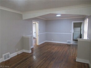 3636 W 122nd St in Cleveland, OH - Building Photo - Building Photo