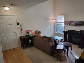 9809 Gable Ridge Ter in Rockville, MD - Building Photo - Building Photo