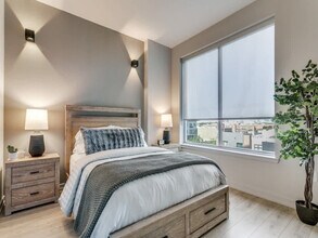 3700 McKinney Ave in Dallas, TX - Building Photo - Building Photo