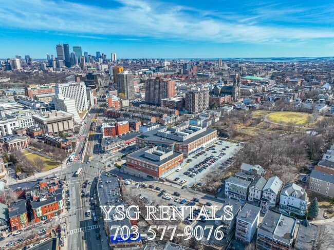 34 Calumet St, Unit Unit #1 in Boston, MA - Building Photo - Building Photo