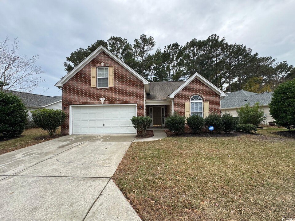 304 Barclay Dr in Myrtle Beach, SC - Building Photo