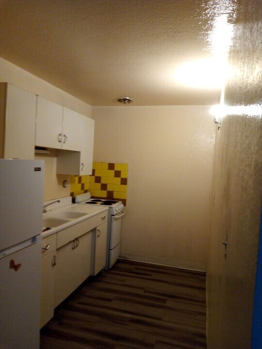 1695 N Joliet St in Aurora, CO - Building Photo