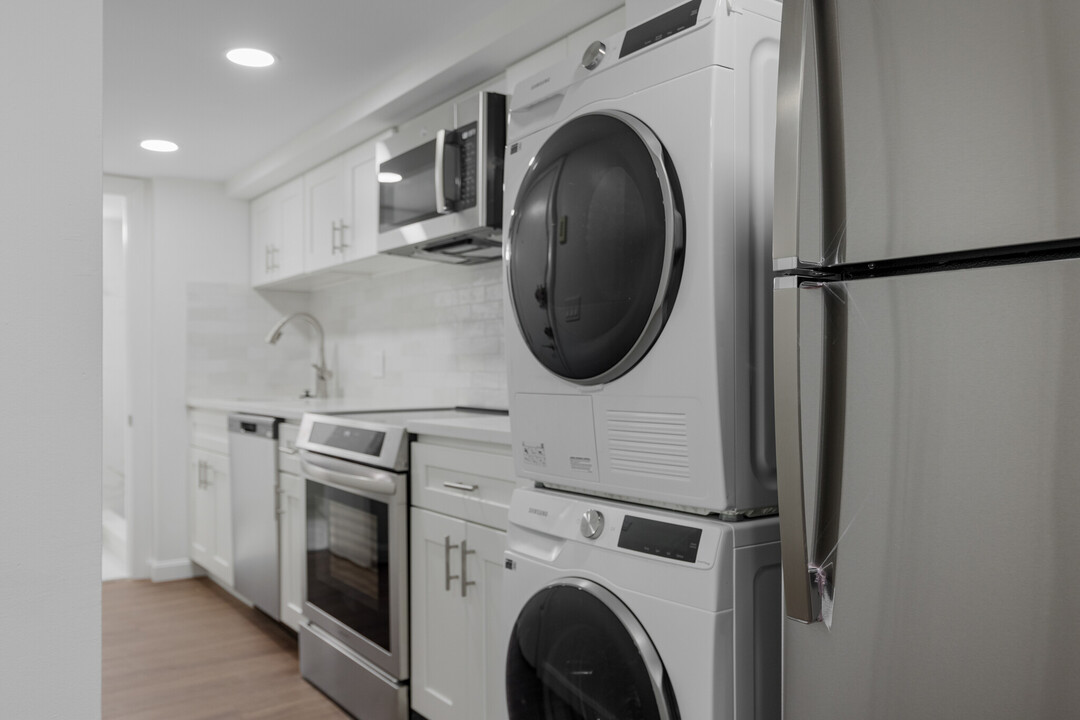 93 Saint Botolph St, Unit 3 in Boston, MA - Building Photo