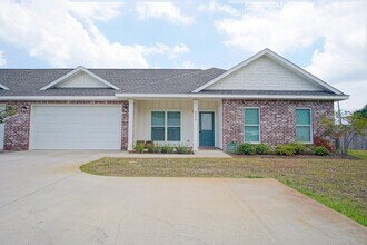 3513 Southwind Dr in Gulf Breeze, FL - Building Photo - Building Photo