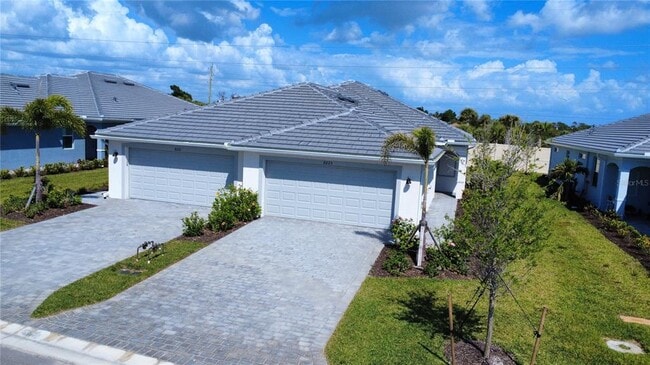 property at 8225 Shr Lk Dr