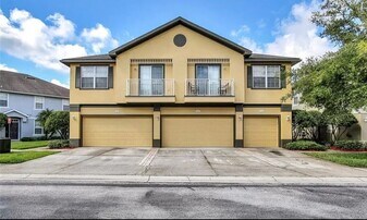 27604 Pleasure Ride Loop in Wesley Chapel, FL - Building Photo