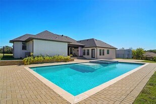 13297 Roanoke Rd in Westlake, TX - Building Photo