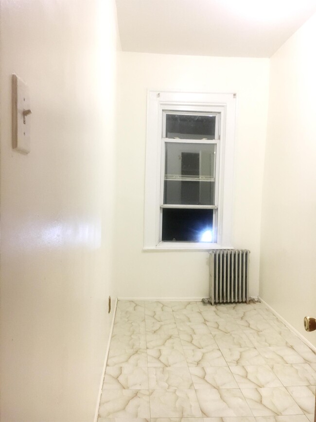 property at 535 E 29th St