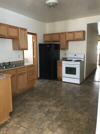 850 Cherry St photo'