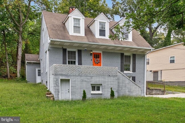 property at 9824 Old Fort Rd