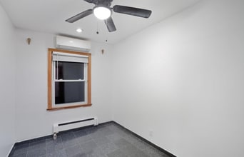 82-01-8251 251st St in Queens, NY - Building Photo - Building Photo