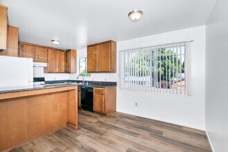 1150 Grand Ave in San Diego, CA - Building Photo - Building Photo