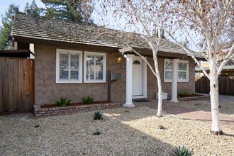 781 Elm St in San Jose, CA - Foto de edificio - Building Photo