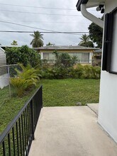 1350 NW 96th St in Miami, FL - Building Photo - Building Photo