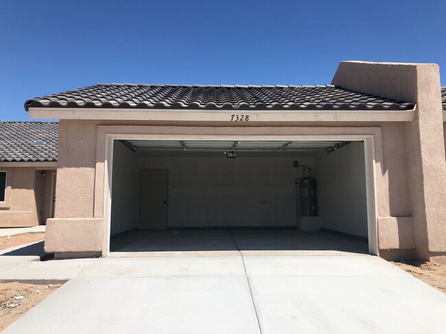 property at 7328 E 39th Pl