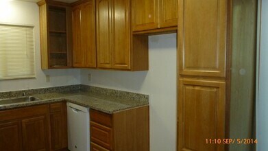 920 El Camino Ave in Vacaville, CA - Building Photo - Building Photo