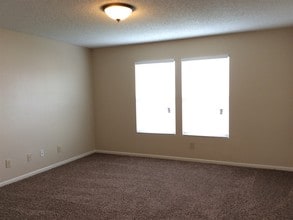 9594 W Stargazer Dr in Pendleton, IN - Foto de edificio - Building Photo