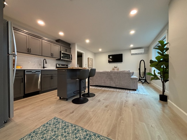 3815 SE Tenino St in Portland, OR - Building Photo - Building Photo