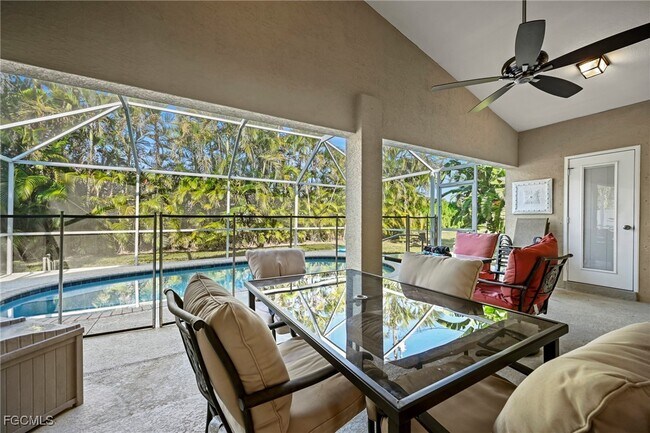 1831 SE Van Loon Terrace