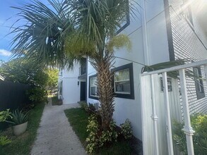 3128 SW 12th Pl in Fort Lauderdale, FL - Building Photo - Building Photo