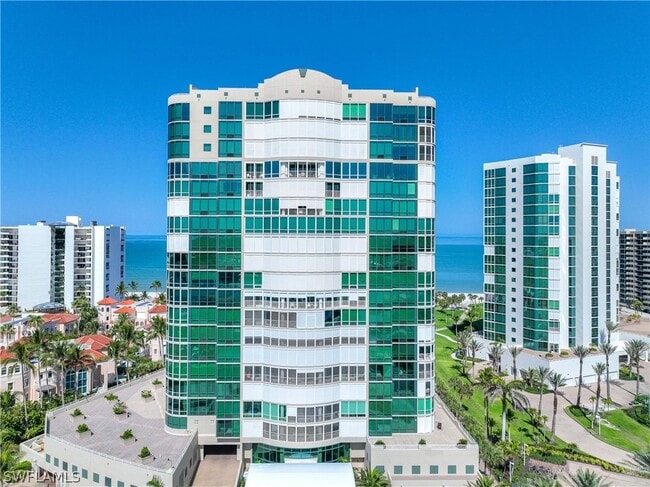 property at 3971 Gulf Shore Blvd N