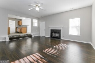 548 Rosalind Terrace in Locust Grove, GA - Building Photo - Building Photo