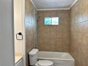 3211 Poplar St in Greenville, TX - Building Photo - Building Photo