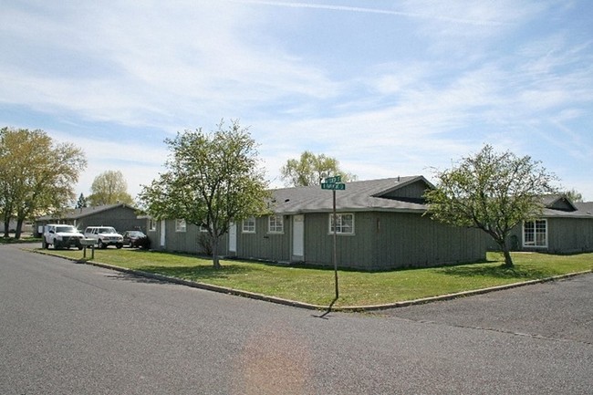 Prineville Apartments