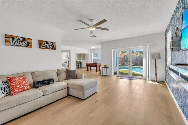 1684 SE 10th Ave, Unit SI ID1369668P